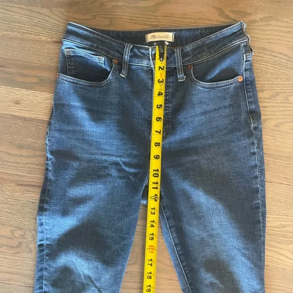 Madewell Curvy High Rise Skinny Jean - Picture 6 of 8